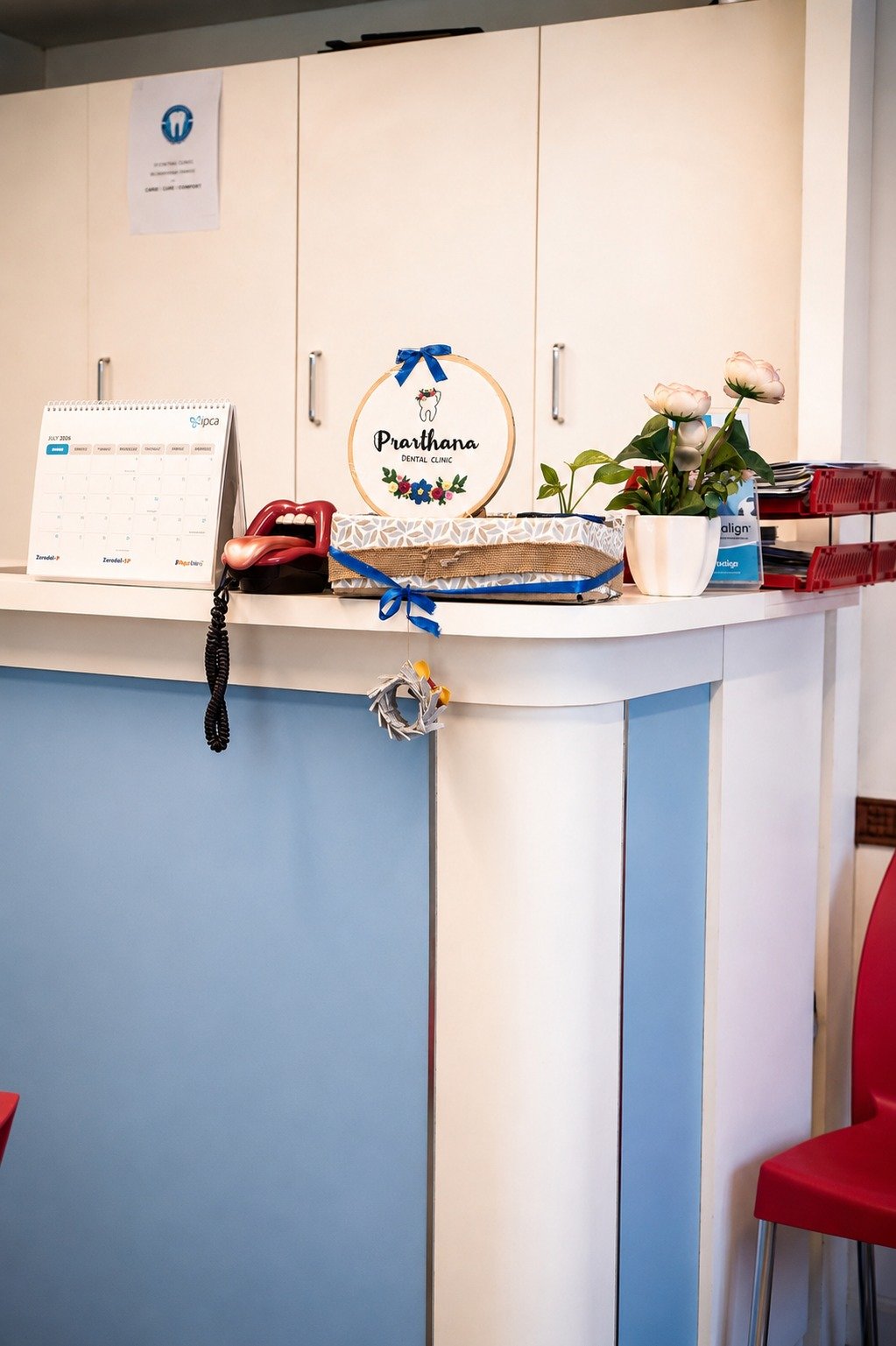 Main Entrance Desk & Waiting Area